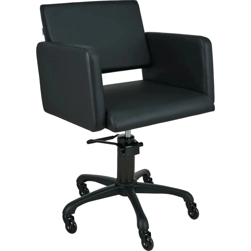 lea_star_black_castors.webp